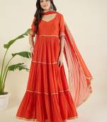 Women tiered gotta patti chanderi cotton kurta with palazzos & with dupatta