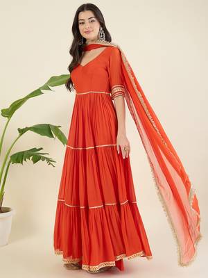 Women tiered gotta patti chanderi cotton kurta with palazzos & with dupatta 3