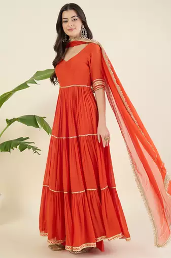 Women tiered gotta patti chanderi cotton kurta with palazzos & with dupatta