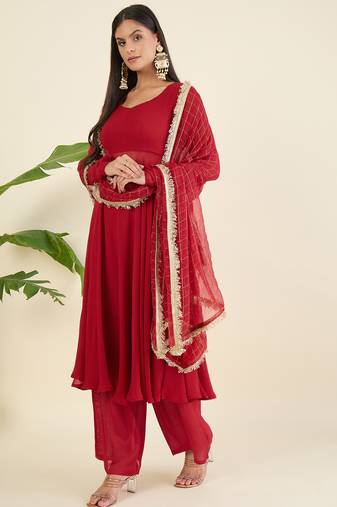 Women regular thread work kurta with palazzos & with dupatta