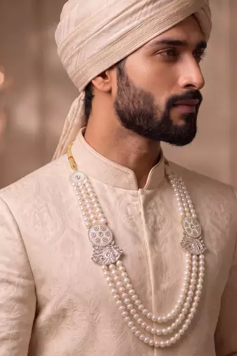 White pearl gold plated traditional sherwani mala