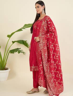 Women ethnic motifs regular pure silk kurta with trousers & with dupatta 3