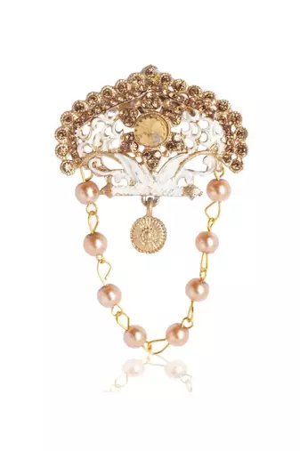 White pearl golden plated sherwani mala with brooch