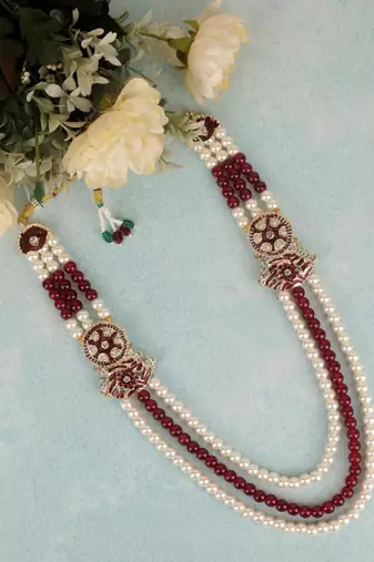 Multy pearl gold plated traditional sherwani mala with brooch