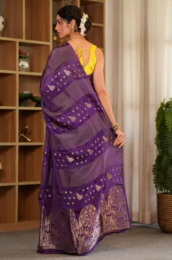 iara silk blend saree with contrast blouse piece hand embroidery