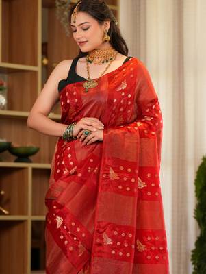 tavisha silk blend saree with contrast blouse piece hand embroidery 3