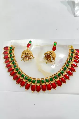 Multicolor gold-plated traditional necklace set