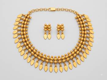 Classic gold-plated necklace set 2