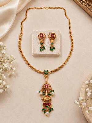 Multicolor gold-plated festive necklace set 2