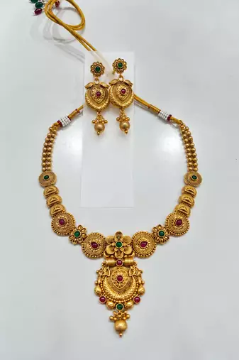 Multicolor gold-plated occasion necklace set