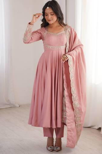 Pink roman silk blend gown set with chanderi dupatta