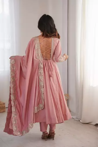 Pink roman silk blend gown set with chanderi dupatta