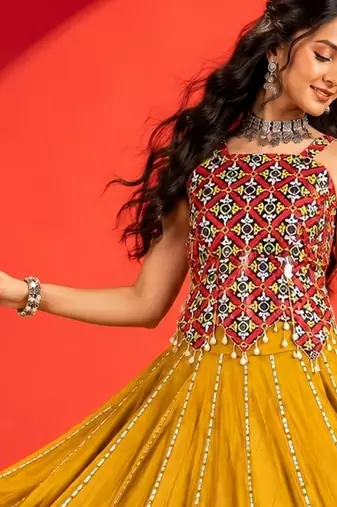 Mustard Color Beautiful Navratri Chaniya Choli With Fancy Blouse
