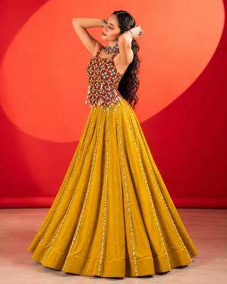 Mustard Color Beautiful Navratri Chaniya Choli With Fancy Blouse 1