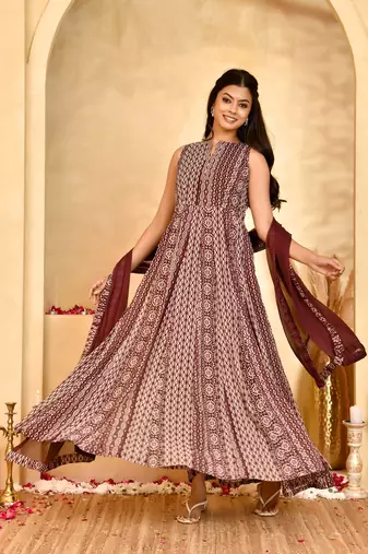 Meher georgette anarkali kurta with dupatta