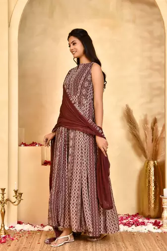 Meher georgette anarkali kurta with dupatta