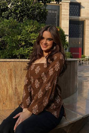 Women's rayon handprinted designer casual wear Jaipuri ethnic Brown short kurti