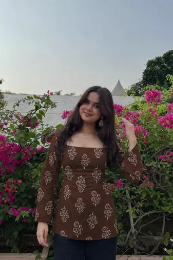 Women's rayon handprinted designer casual wear Jaipuri ethnic Brown short kurti