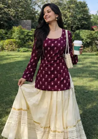 Women's rayon handprinted designer casual wear jaipuri ethnic Purple short kurti