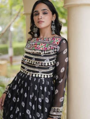 Bandhani print faux georgette gown with kutchi patchwork | 12 meter flair | m-xxl 4