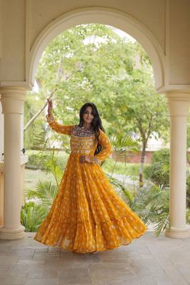Bandhani print faux georgette gown with kutchi patchwork | 12 meter flair | m-xxl 3