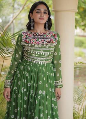 Bandhani print faux georgette gown with kutchi patchwork | 12 meter flair | m-xxl 4