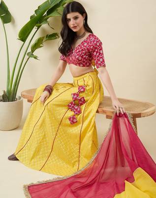 Woven Design Thread Work Ready to Wear Lehenga & Blouse With Dupatta 5