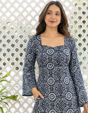 Women's Rayon Jaipuri Mandala Printed Ethnic Short Kurtas & Kurtis