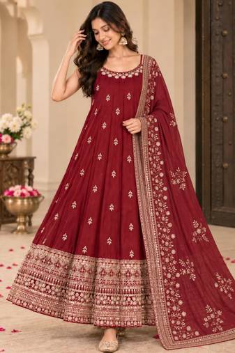 Red art silk embroidered flared gown set