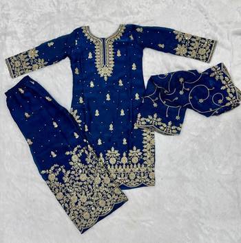 Blue silk blend embroidered sharara set 3