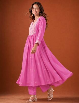 Pink cotton poly embroidered kurta set 3