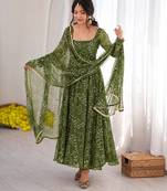 Green bandhani printed georgette anarkali kurta pant with dupatta set for women