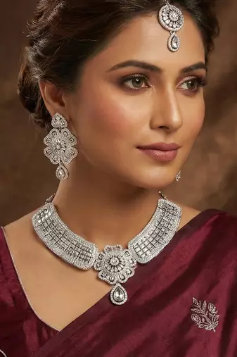 White rhodium premium designer american diamond and stone work necklace set