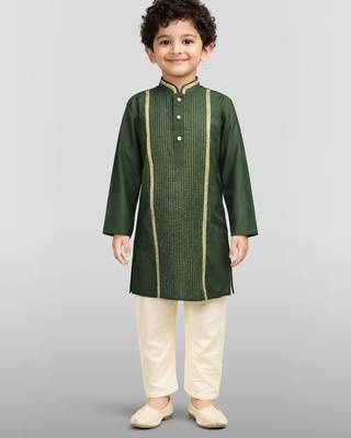 Boy's dark green silk blend embroidered knee length kurta and pyjama set 2