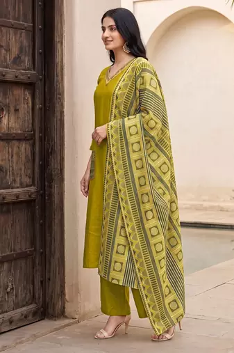 Green premium mal chanderi star cut embroidered kurta set with pant & cotton printed dupatta