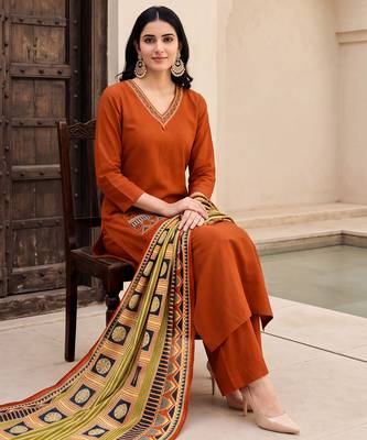Orange premium mal chanderi star cut embroidered kurta set with pant & cotton printed dupatta 3