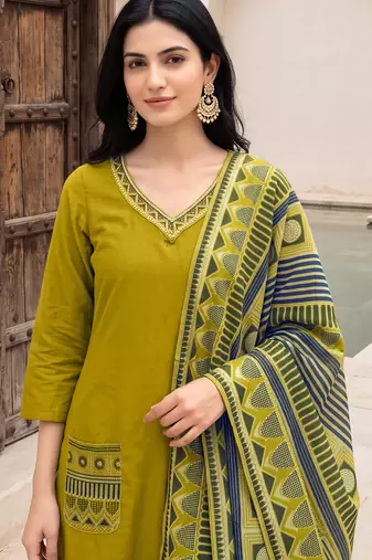 Green premium mal chanderi star cut embroidered kurta set with pant & cotton printed dupatta