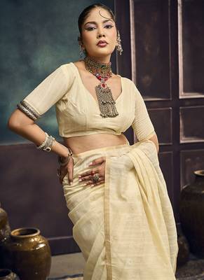 off white cotton blend handloom weaving casual wear saree 3