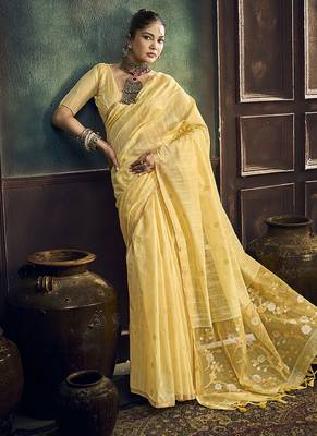 cream cotton blend handloom weaving casual wear saree 1