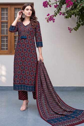 Red cotton floral printed straight kurta set with dupatta for women