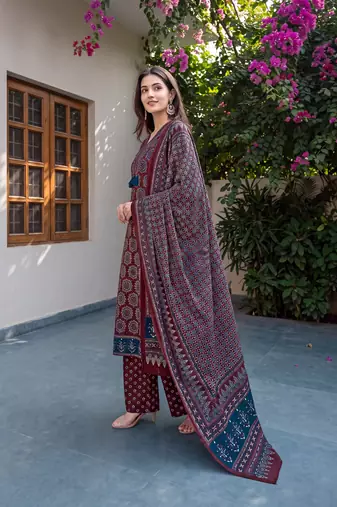 Red cotton floral printed straight kurta set with dupatta for women