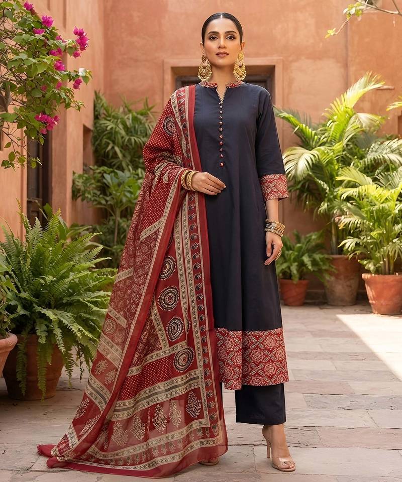 Black floral printed cotton kurta set