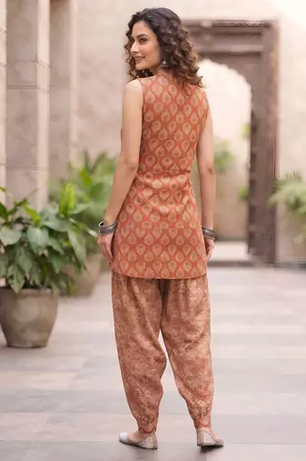 Rust floral printed cotton kurta set