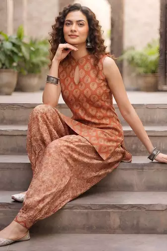 Rust floral printed cotton kurta set
