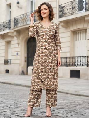 Off white floral printed viscose rayon kurta set 4