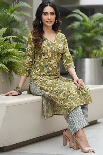 Green floral printed viscose rayon kurta set