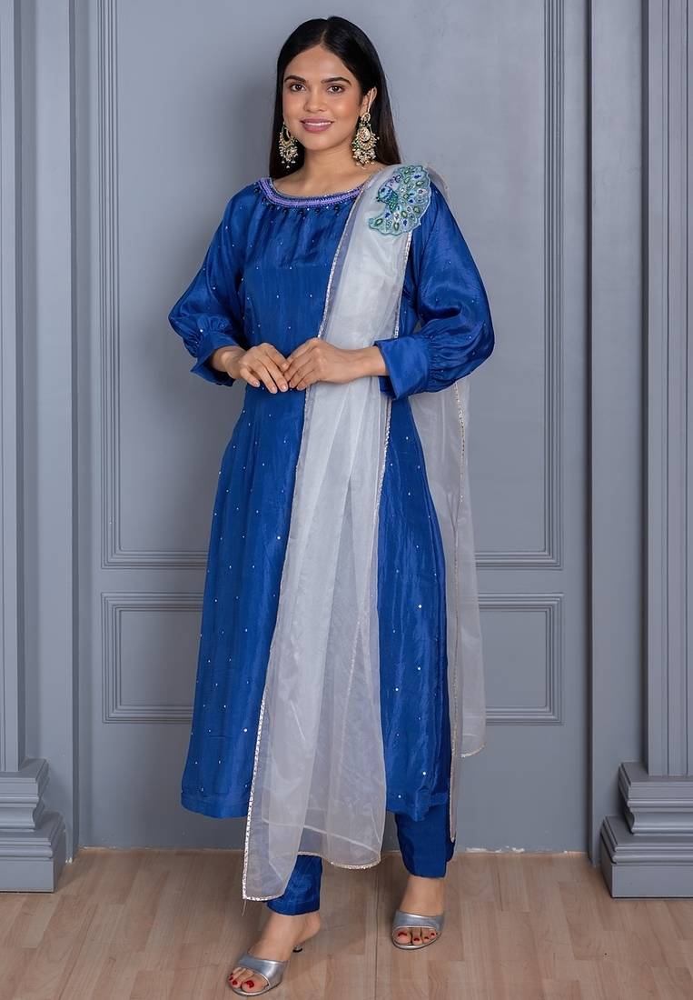 Aarohi blue peacock broach 3 piece suit set