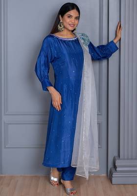 Aarohi blue peacock broach 3 piece suit set 2