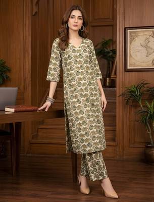 Green floral printed viscose rayon kurta set 5