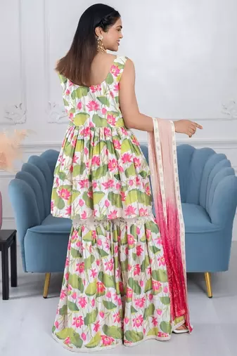 Qainat white floral 3 piece suit set